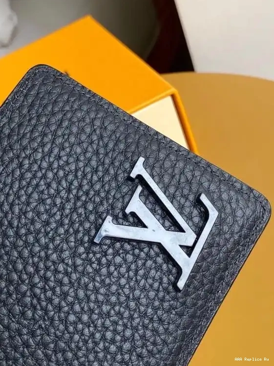 AAA Replica Ru MULTIPLE WALLET LOUIS VUITTON 0617